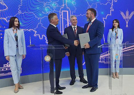 ФРП в рамках ПМЭФ профинансировал проекты компании «АВТОВАЗ» на 7 млрд рублей