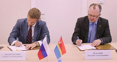 ФРП подписал соглашение с Фондом развития промышленности Калининградской области